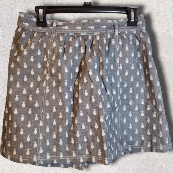 Keds Women's L Grey & White Pineapple Print Belted Tie Front Skirt NWT - Picture 2 of 6
